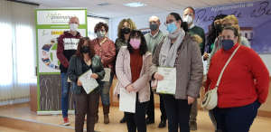 Entrega de Diplomas del curso Elaboración de productos a raíz del aceite de oliva Ed. 7 en Peal de Becerro